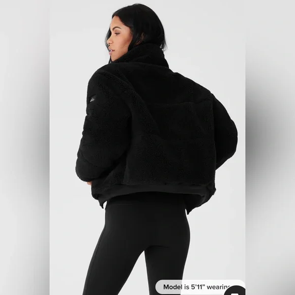 ALO Yoga Black Sherpa Puffer Jacket - Picture 3 of 8